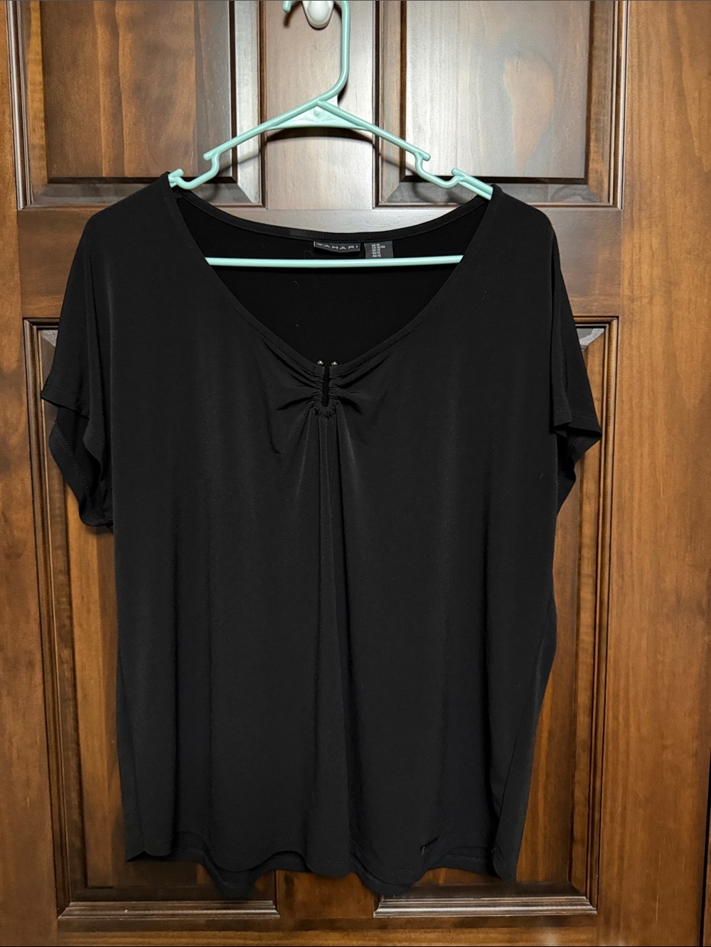 Tahari Black Short Sleeve top Sz XL